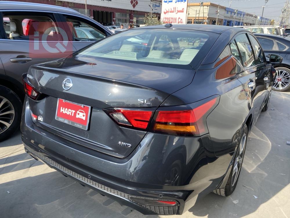 نیسان ئەلتیما
